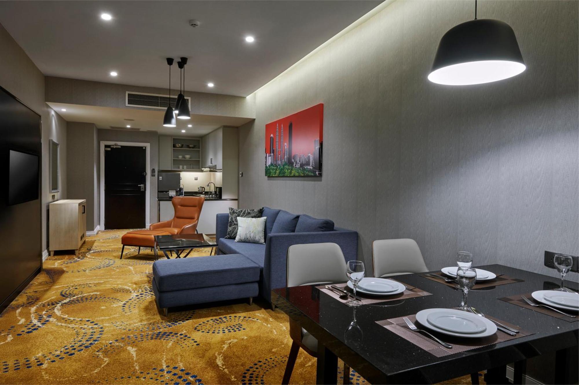 Pullman Centre & Residences Hotel 5*