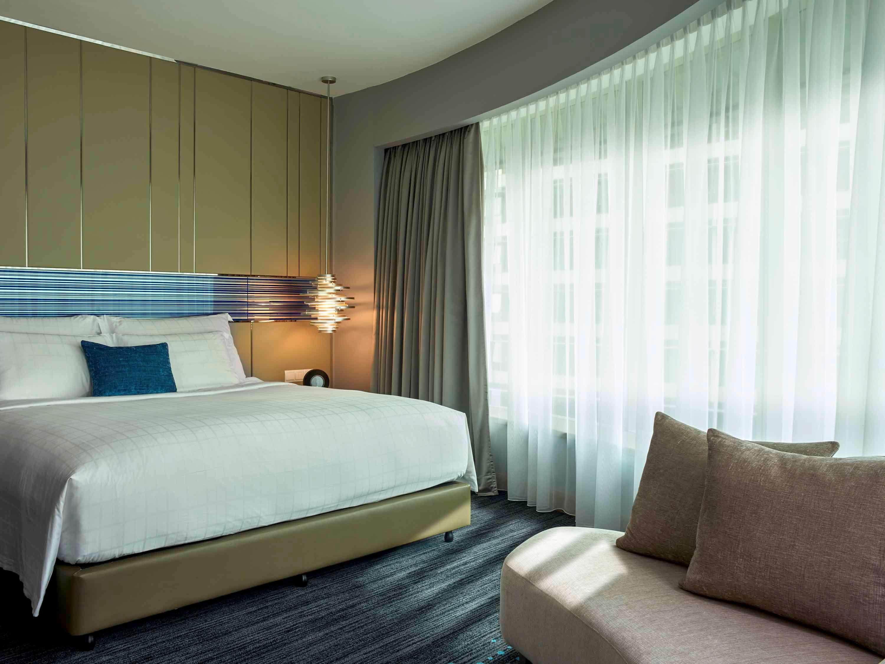 Pullman Centre & Residences Hotel