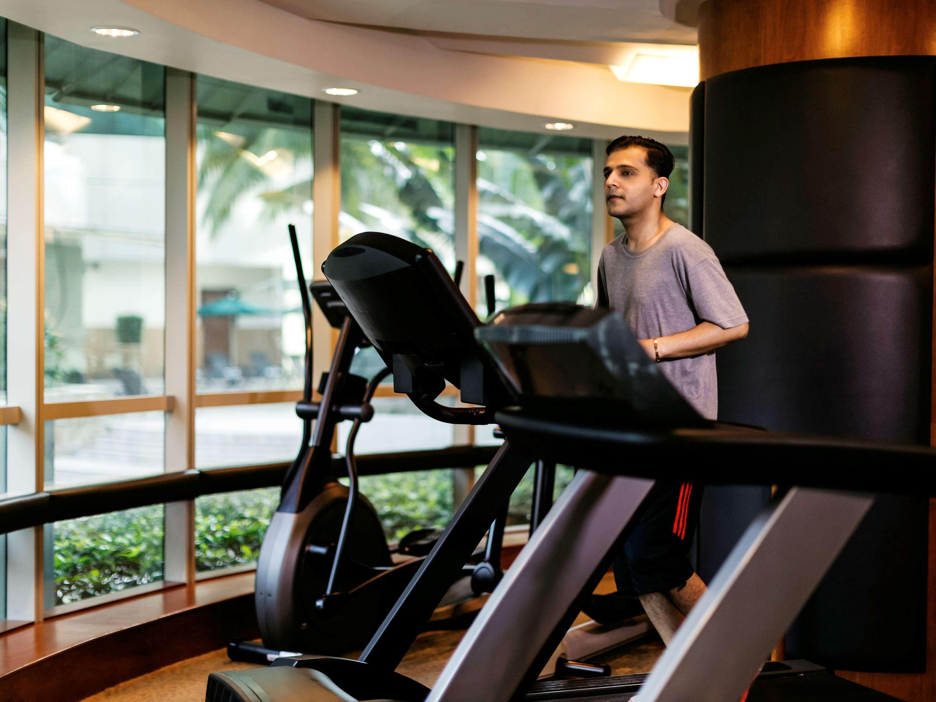 Hotel Pullman Centre & Residences 5*