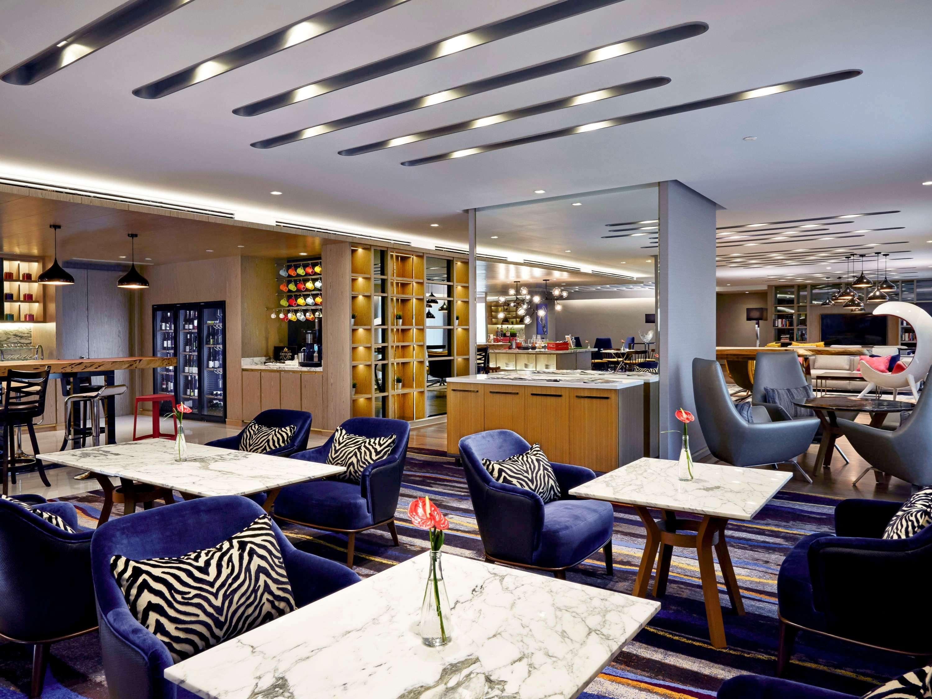 Pullman Centre & Residences Hotel
