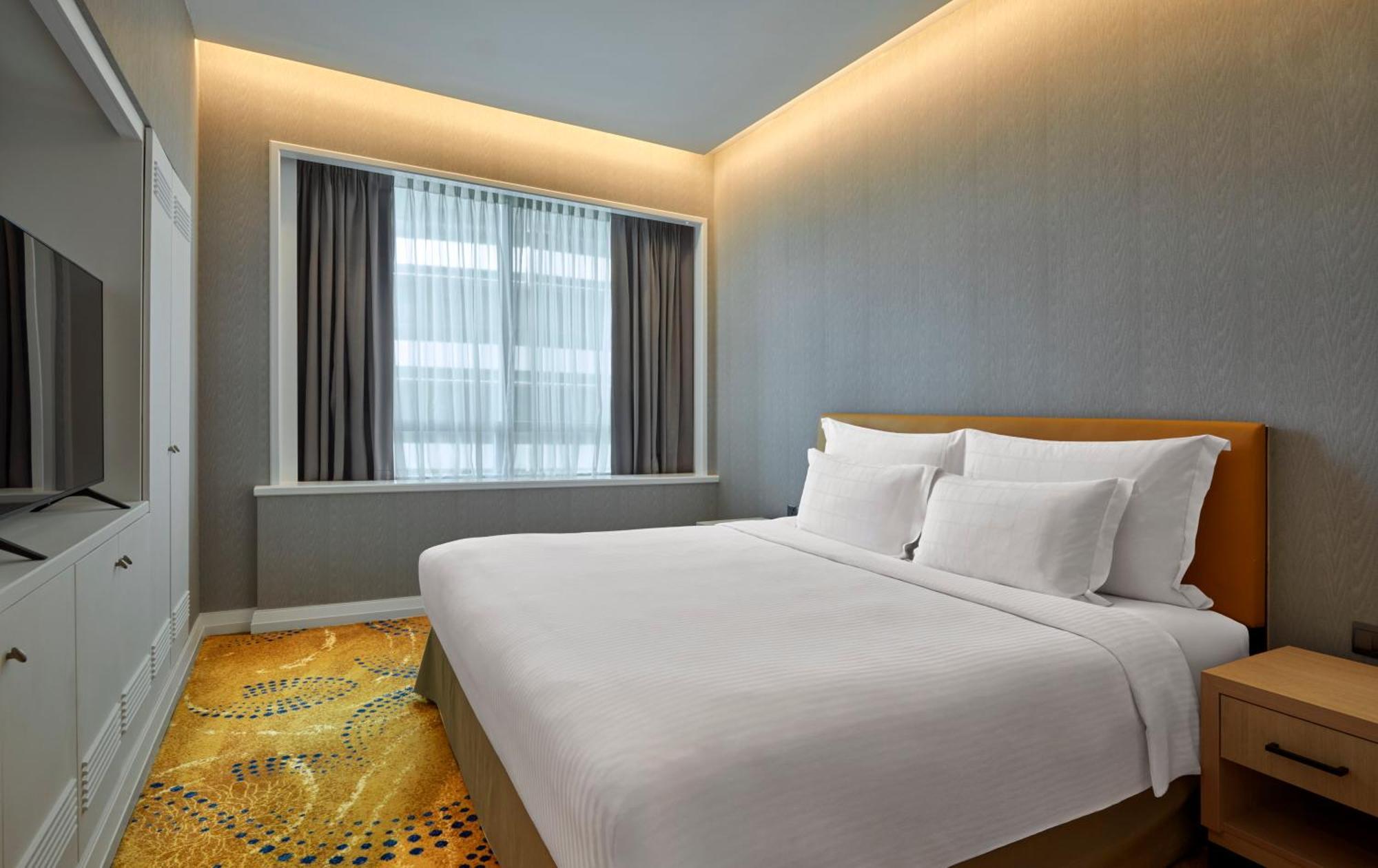Hotel Pullman Centre & Residences 5*